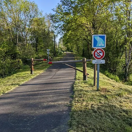 Le Petit Chaudenas - Piscine Privee Dans Un Vaste Terrain Avec Foret Semesterbostad
