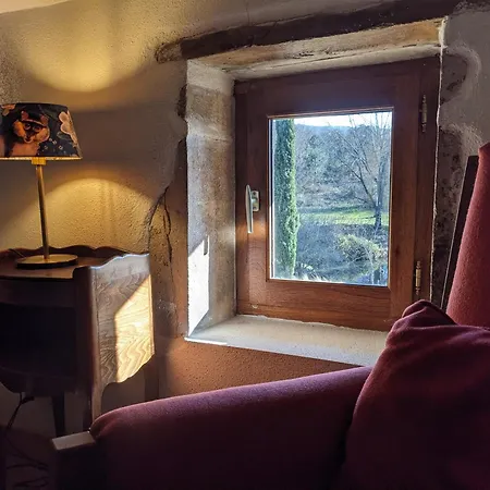 Semesterbostad Le Petit Chaudenas - Piscine Privee Dans Un Vaste Terrain Avec Foret *