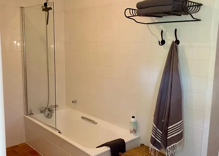 Semesterbostad Le Petit Chaudenas - Piscine Privee Dans Un Vaste Terrain Avec Foret