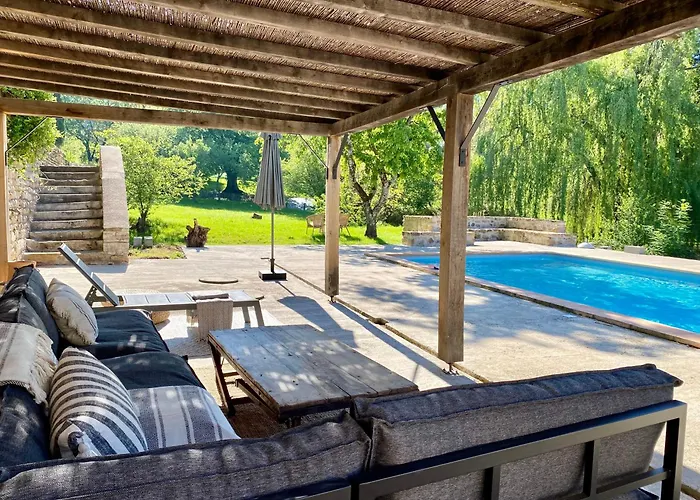 Le Petit Chaudenas - Piscine Privee Dans Un Vaste Terrain Avec Foret * Bray (Saone-et-Loire)